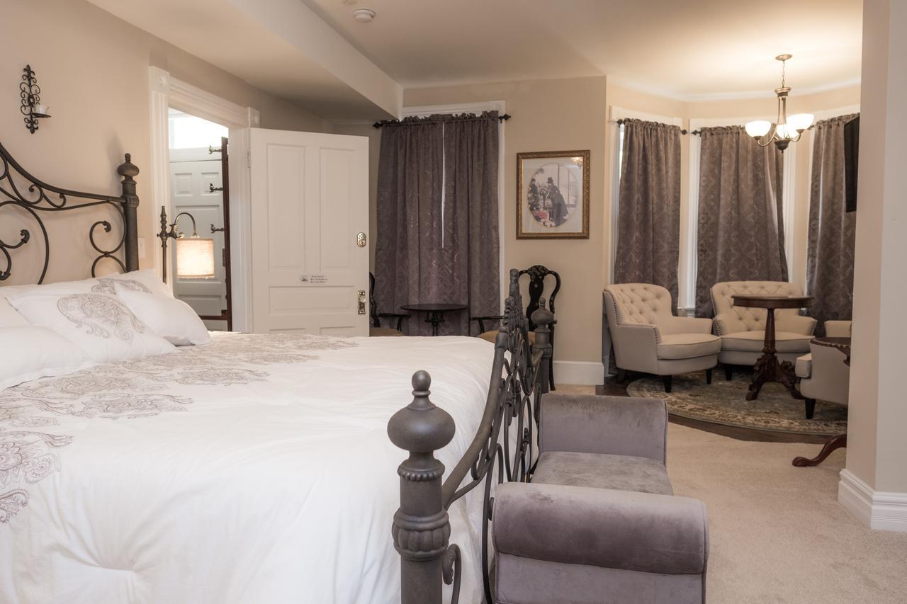 Dennison Street Inn, B&B Colonial Beach Eksteriør billede